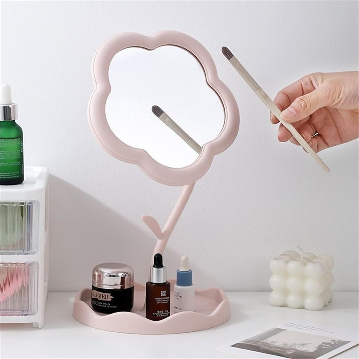 Flower Shaped Makeup Mirror for Dressing Table