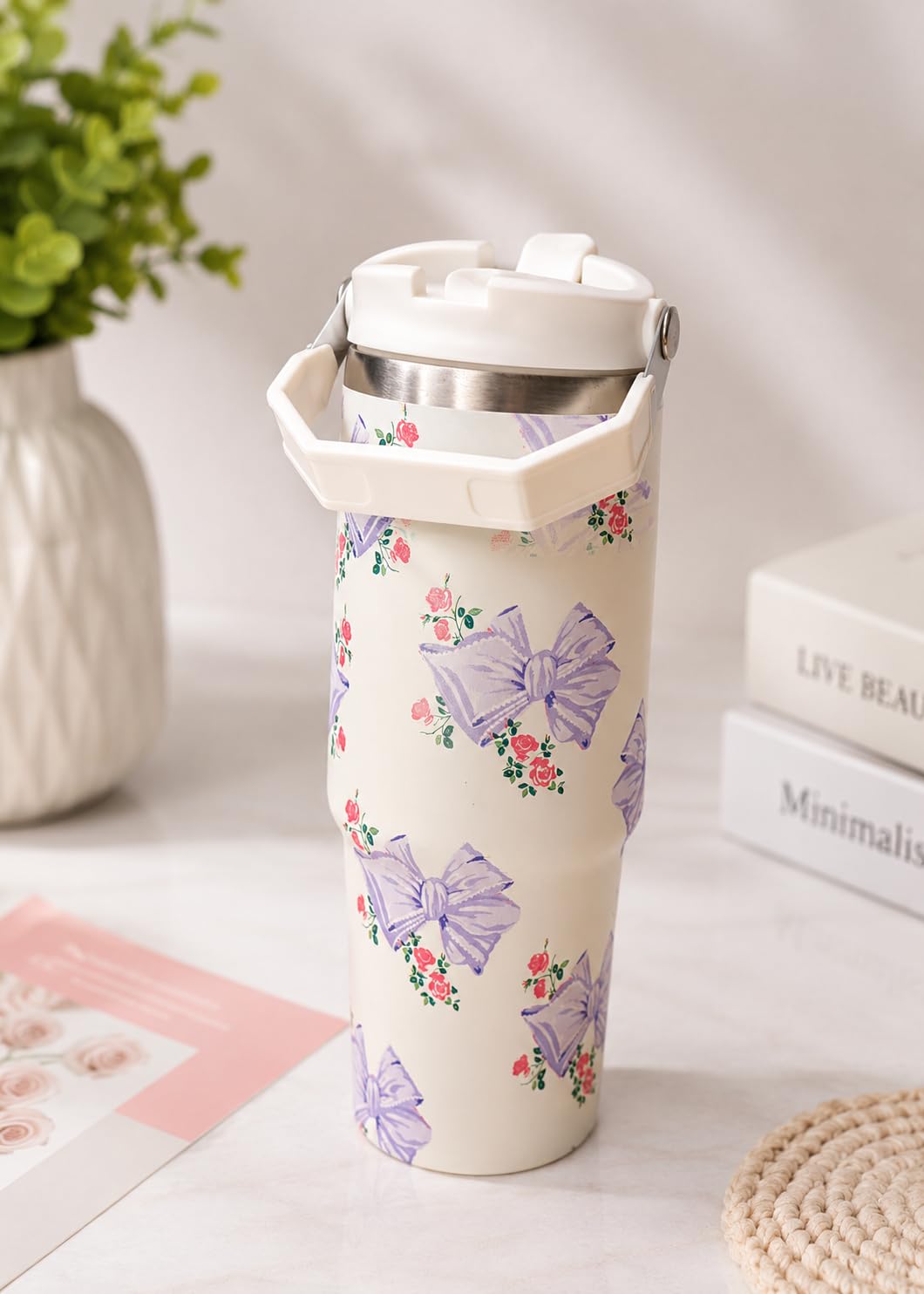 900ml Stylish Tumbler with Handle and Lid | Travel Drinking Cup